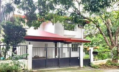 CLASSY 2-STOREY, 3-BEDROOM HOUSE WITH PARKING FOR SALE IN AYALA ALABANG VILLAGE