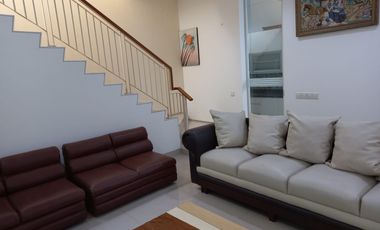 disewakan/dijual  rumah the mansion pakuwon indah dekat PTC dan supermall