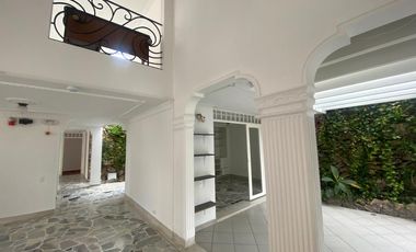 CASA en  Zona Centro Frente al Parque de la Música