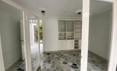 CASA en  Zona Centro Frente al Parque de la Música