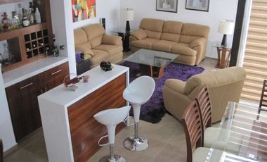 RENTO CASA AMUEBLADA IMPECABLE EN FRACC. EL REFUGIO