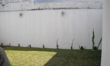 RENTO CASA AMUEBLADA IMPECABLE EN FRACC. EL REFUGIO