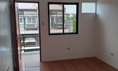 2 Storey House and Lot For sale inside Multinational Vill., Parañaque with 3 Bedrooms and 2 Car Garage PH2865
