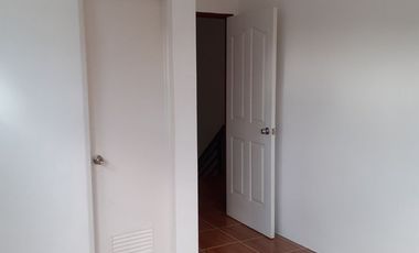 2 Storey House and Lot For sale inside Multinational Vill., Parañaque with 3 Bedrooms and 2 Car Garage PH2865