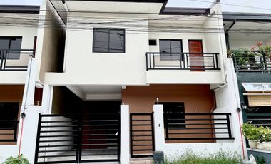 2 Storey House and Lot For sale inside Multinational Vill., Parañaque with 3 Bedrooms and 2 Car Garage PH2865