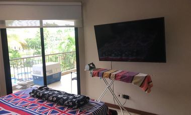 Casa de alquiler amoblada en Samborondón, frente al Lago, 4 dormitorios.