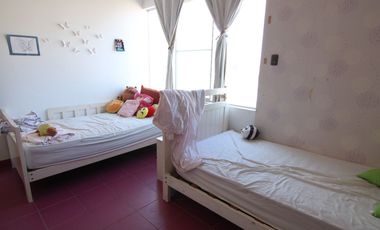 AMPLIA CASA EN VENTA CON DOS PISCINAS- LOMA LINDA I - PIURA