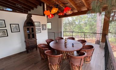 Casa en Tapalpa, Nueva y amueblada en venta, Fracc. Cardosanto, 4 hab.