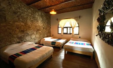Casa en Tapalpa, Nueva y amueblada en venta, Fracc. Cardosanto, 4 hab.