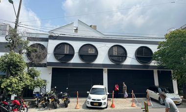 SE ARRIENDA LOCAL COMERCIAL 1  PISO