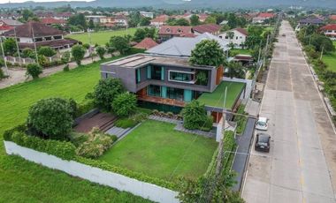 Luxury House for Sale in Hangdong, Chiang Mai