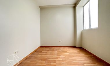 Remate departamento moderno en Zarate, San Juan de Lurigancho