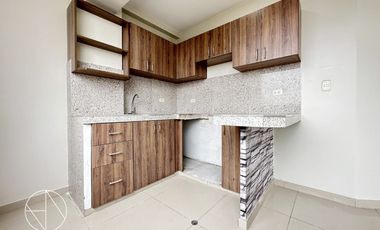 Remate departamento moderno en Zarate, San Juan de Lurigancho