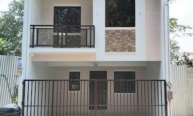 Two-Storey Townhouse Units in Novaliches with 3 Bedrooms 2 Car Garage PH2680
