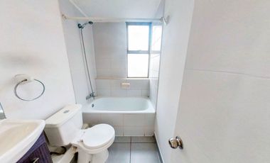 Se Vende 3 Dormitorios, Estacionamiento, San Miguel, Lo Vial