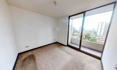 Se Vende 3 Dormitorios, Estacionamiento, San Miguel, Lo Vial