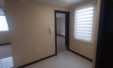 Departamento de Venta en Avenida Doce de Octubre, Cuenca, Ecuador