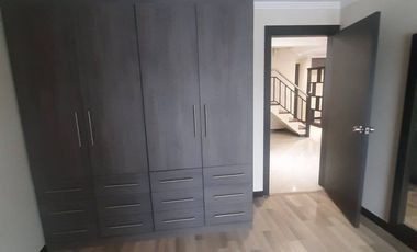 Departamento de Venta en Avenida Doce de Octubre, Cuenca, Ecuador