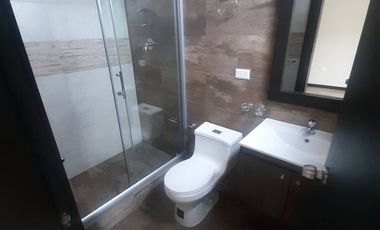 Departamento de Venta en Avenida Doce de Octubre, Cuenca, Ecuador