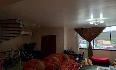 VENDO O ALQUILO VACIA O AMOBLADA VILLA EN LOS PRIMEROS KILOMETROS DE SAMBORONDON