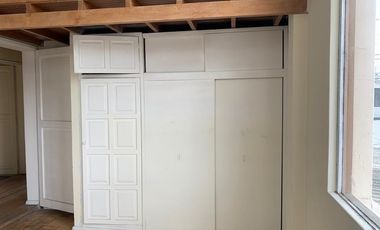 GUILLERMO MORALES vende casa esquinera en Latacunga. Precio de oportunidad. $180.000
