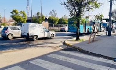 Casa con excelente ubicacion avenida viel