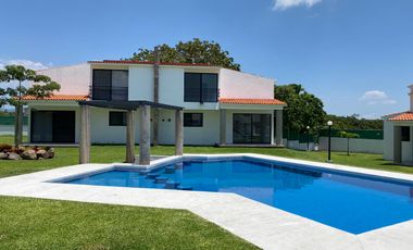 $1,679,682 Hernoso Ambiente Hacienda San José: Casa Loft 2 RECAMARAS, Yecapixtla, Morelos