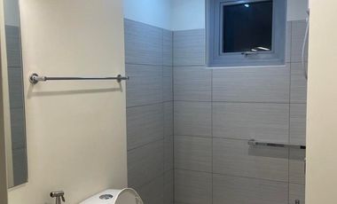 THE VANTAGE 1BR W/ PARKING HIGH DEMAND UNIT