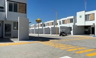 CASA EN VENTA AL SUR DE AGUASCALIENTES VILLAFONTANA