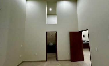 Casa Nueva de 1 Nivel tipo Loft, en venta en Bosque Real de Santa Anita, Tlajomulco
