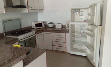 Alquiler de departamento amoblado de 3 dormitorios en Santa Cecilia