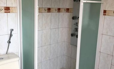 Casa de Venta en Urbanización Floresta, Santo Domingo de los Tsáchilas