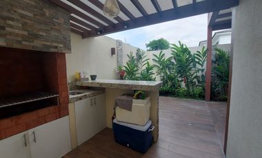 Via La Costa, Renta de Hermosa Casa 4 Dorm. con Bbq Amoblada