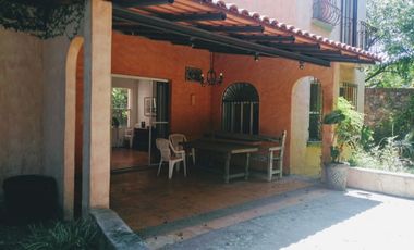 Hermosa casa en condominio ecológico (JIUTEPEC)