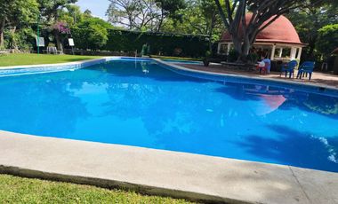 Hermosa casa en condominio ecológico (JIUTEPEC)