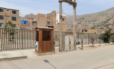 VENTA TERRENO ATE URB. REAL STA CLARA INGRESANDO POR PISTA NUEVA 251M2