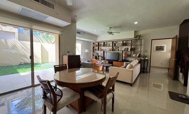 Casa con con jardín, alberca, Casa Club, cenote y Area de juegos, Allegranza, Playa del carmen.