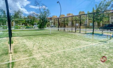 Casa con con jardín, alberca, Casa Club, cenote y Area de juegos, Allegranza, Playa del carmen.