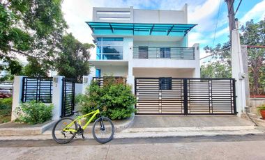 Single House and Lot for Sale in WestFairview Quezon City near Dahlia , Regalado and Commonwealth