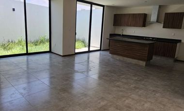 CASA EN VENTA EN CIMAZUL
