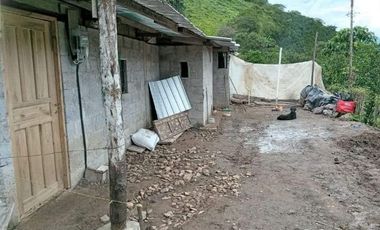 Venta de Casa con terreno en Carchi, El Goltal