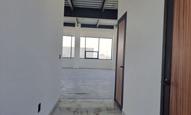 Edificio comercial en Renta en edificio en Juriquilla sobre paseo de la república