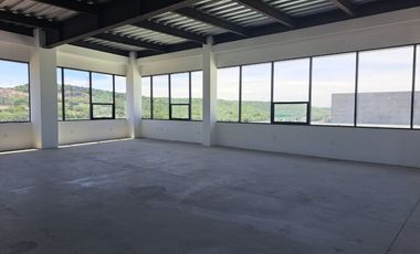 Edificio comercial en Renta en edificio en Juriquilla sobre paseo de la república