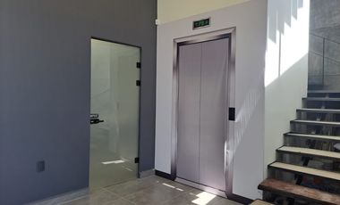 Edificio comercial en Renta en edificio en Juriquilla sobre paseo de la república