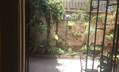 Gran casa comercial en 5 Norte con 2 Poniente