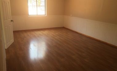 Gran casa comercial en 5 Norte con 2 Poniente