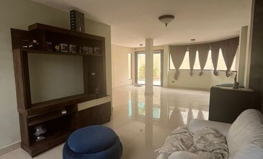 Casa en alquiler en Bonaterra - Via Salitre