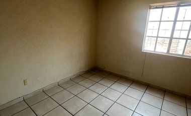 CASA EN RENTA EN REAL DE LOS NARANJOS