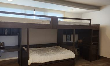 Isla Mocoli, Hermosa Casa Amoblada de 3 Pisos con Acabados de Lujo/ Piscina
