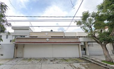 Casa en Vasco de Quiroga, Col. Satelite, Naucalpan, Edo. Méx  RV8/ZA